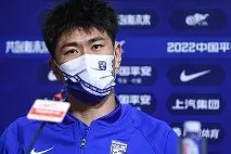 今年会网页版入口-首发阵容曝光，球员状态良好备战比赛(足球首发阵容)