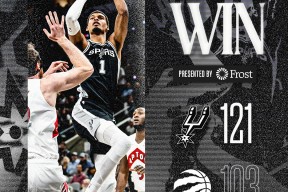 今年会平台-包含篮网双星高效发挥，击败马刺取得胜利的词条