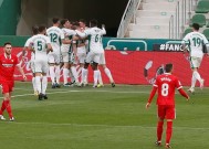 今年会平台-塞维利亚客场告捷，连续取得胜利稳坐积分榜榜首的简单介绍