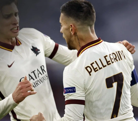 罗马主场大胜阿贾克斯,晋级八强 罗马主场大胜阿贾克斯,晋级八强